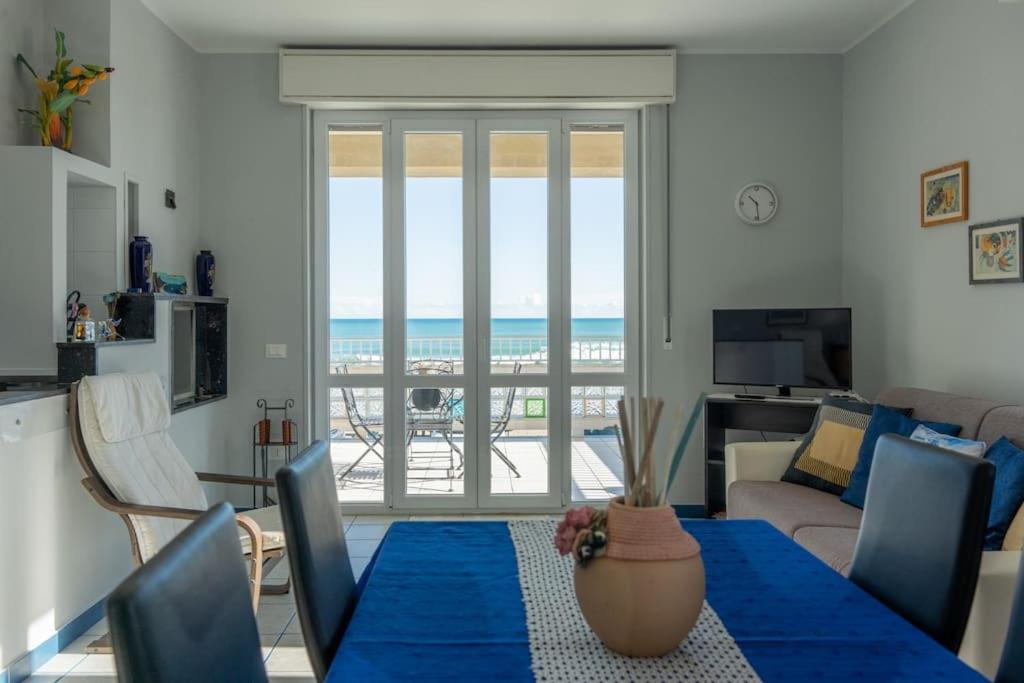 Вилла La Casa Sul Mare Аньоне-Баньи Экстерьер фото