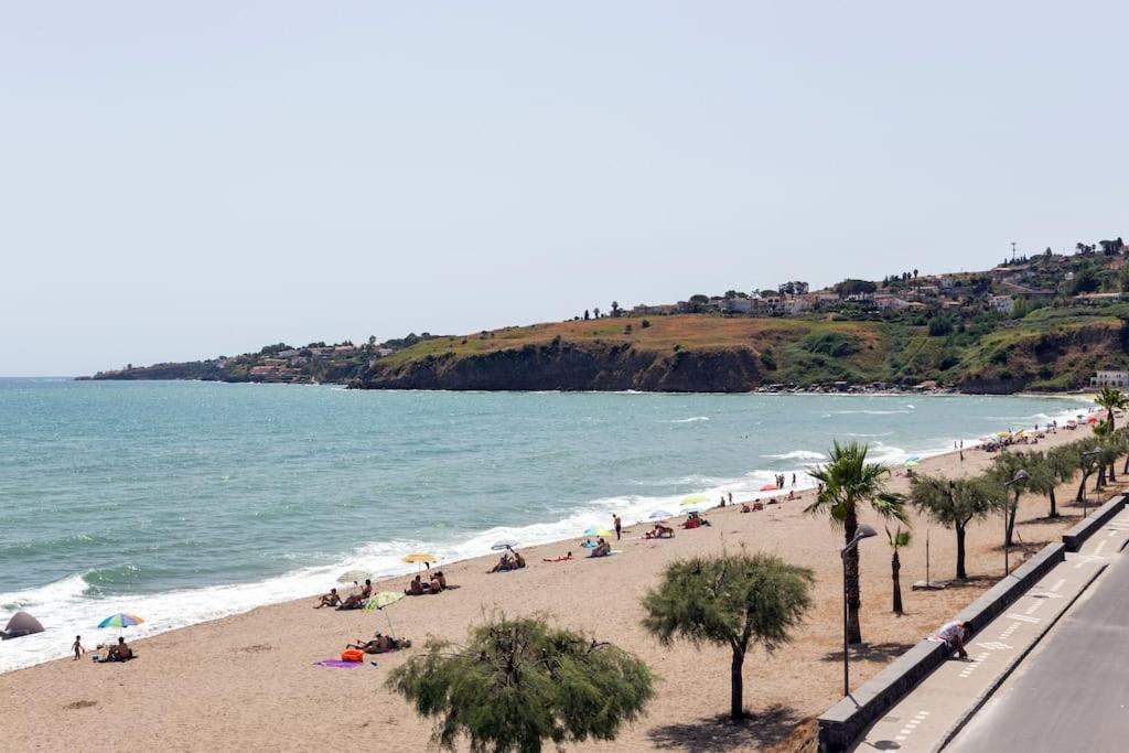 Вилла La Casa Sul Mare Аньоне-Баньи Экстерьер фото
